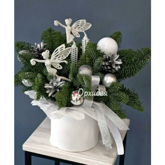 Новогодняя композиция &laquo;Рождество&raquo;